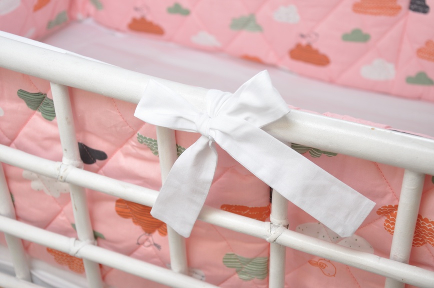 Бортики в кроватку Бортик-защита в кроватку Улитка, Облачка на розовом, MagBaby
