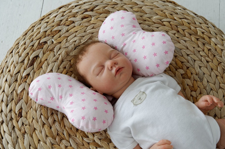 Подушки Дитяча подушка для новонароджених Butterfly рожеві зірки, MagBaby