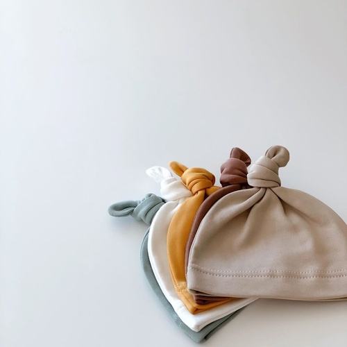 Чепчики, шапочки для новорождённых Шапочка узелок интерлок, Little Angel