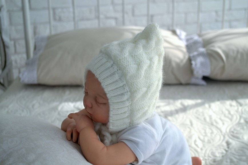 Шапки демісезонні Шапочка Коси для новонароджених на махрі, 3-6 міс, молочна, MagBaby