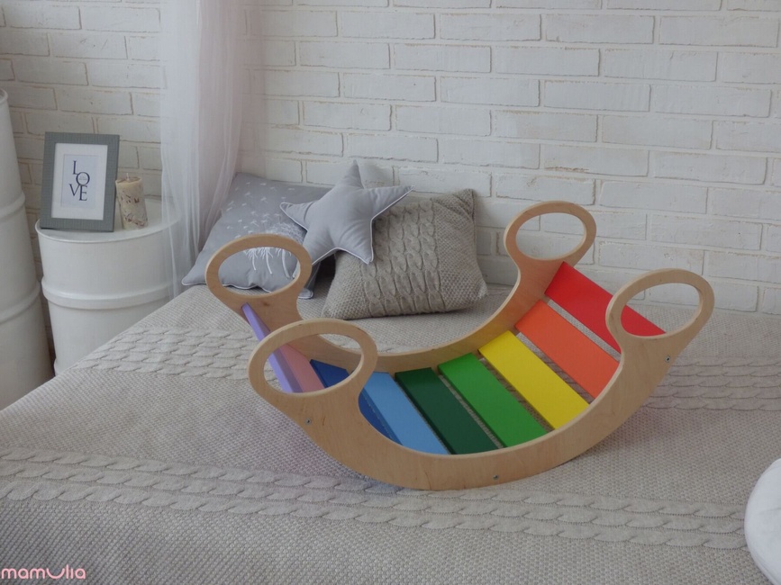 Шезлонги, крісла-качалки Універсальна розвиваюча качалка-ліжечко Rainbow Maxi, з матрасиком (колір на вибір) ТМ Uka-Chaka