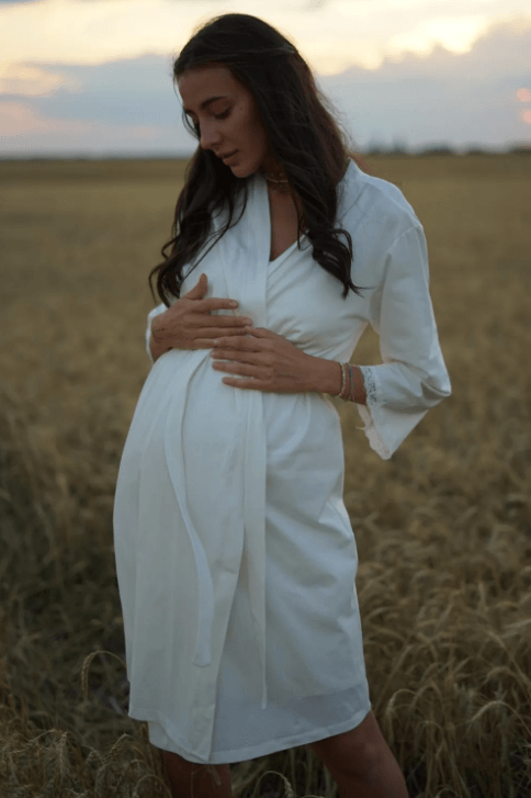 Халати Комплект халат та нічна сорочка для вагітних і годуючих мам 4333041, молочний, To be